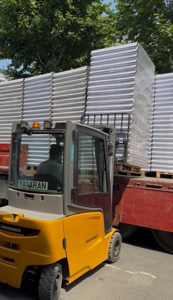 WhatsApp Image 2025-10-09 at 15.55.16 (2)